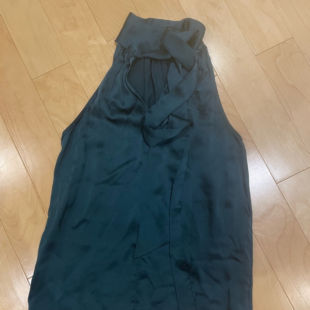 Teenflo - 100% Silk Teal Sleeveless Blouse (size: 2)